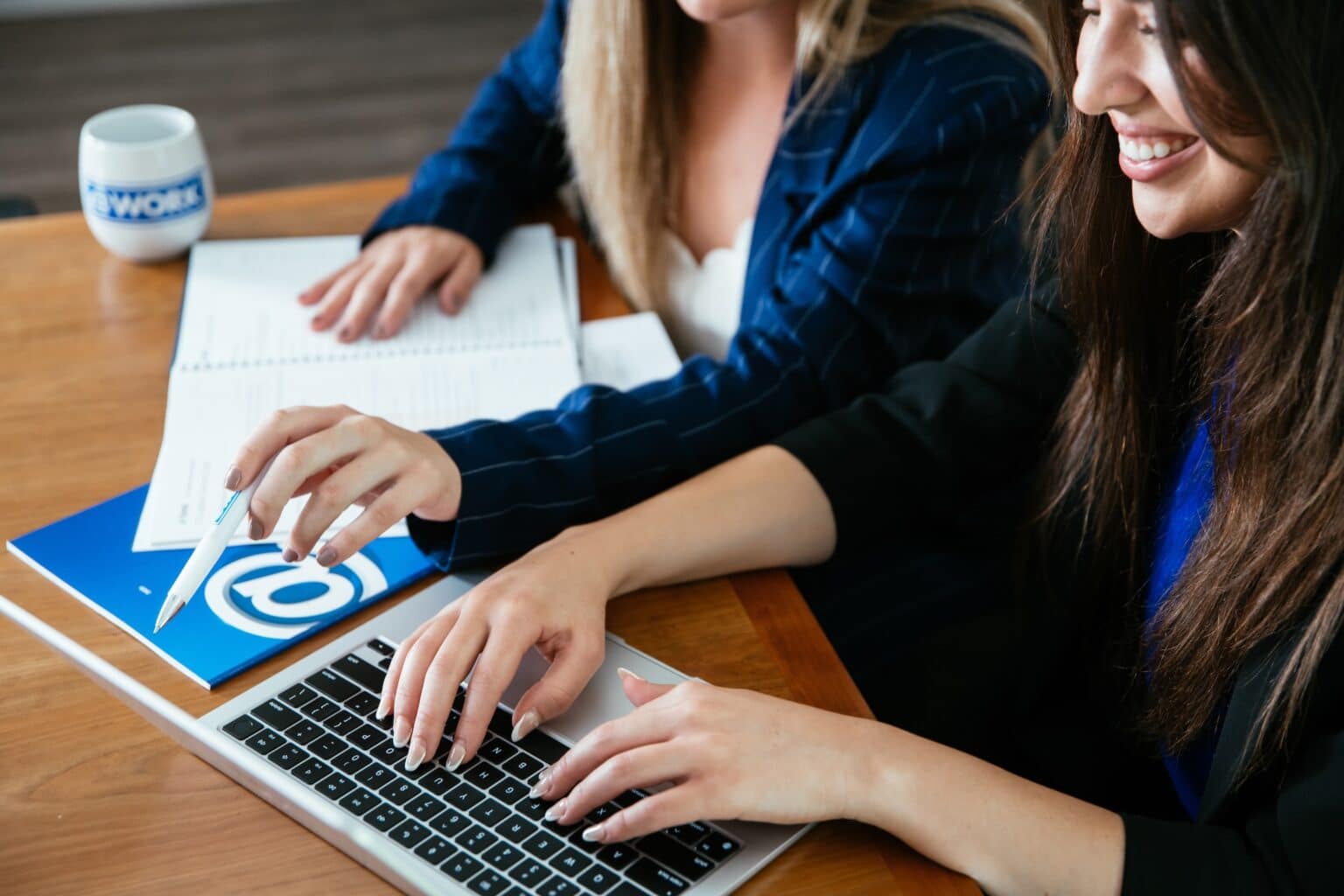 Franchise Pros and Cons: 10 Things to Know Before Investing